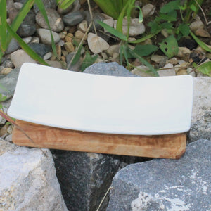 Seifenablage Porzellan mit Olivenholzfuß